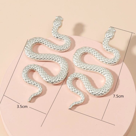 Silver Snake Statement Dangle Drop Earrings Serpent Gothic Chic OS - Picture 5 of 6